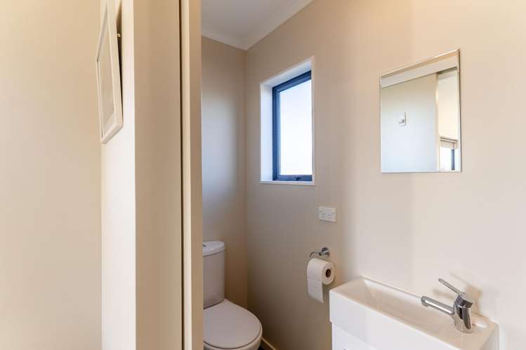 23 Old Glen Lyon Road Twizel_18