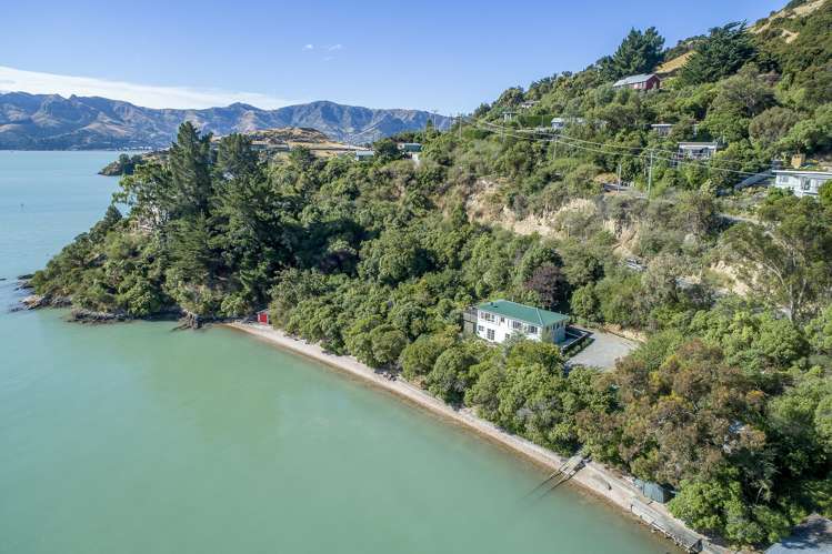 399 Marine Drive Charteris Bay_19
