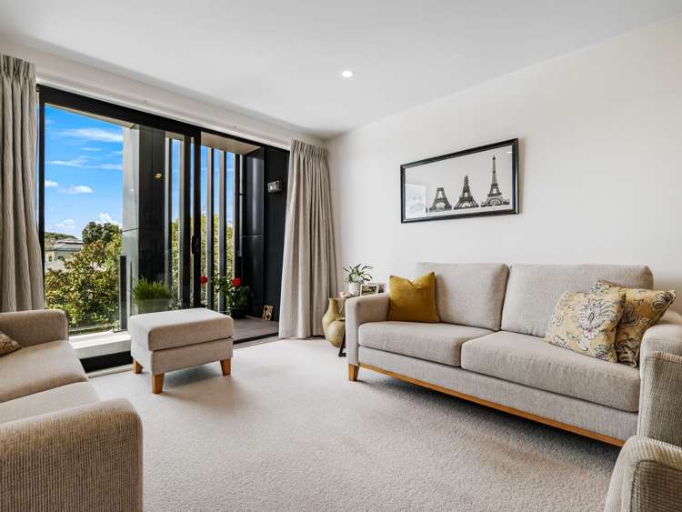 30/8 Thompson Park Road Mount Wellington_6