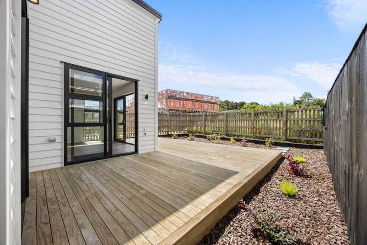 22 Furlough Road Opaheke_17