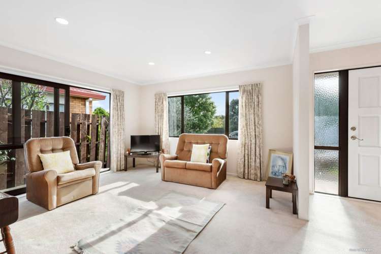 2/97 Hill Road Manurewa_10