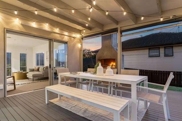 Act Now - Immaculate - spa pool included!