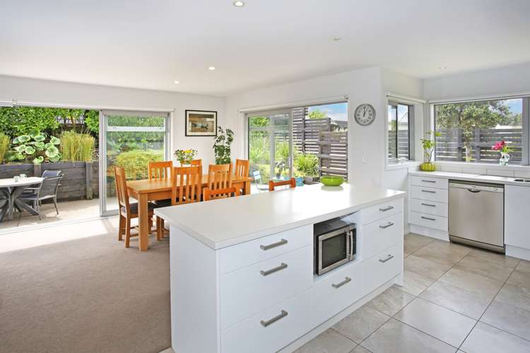 8 Stockyard Crescent Pukekohe_11