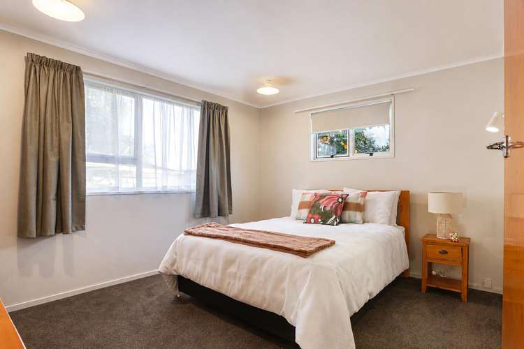 76 Oakfield Crescent Pukete_18