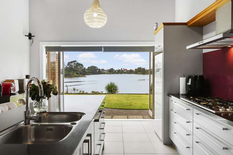 15 Freelance Terrace Pahurehure_1