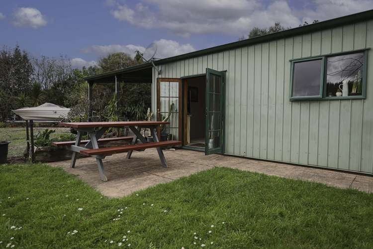 54 Rauhori Road Makarau_9