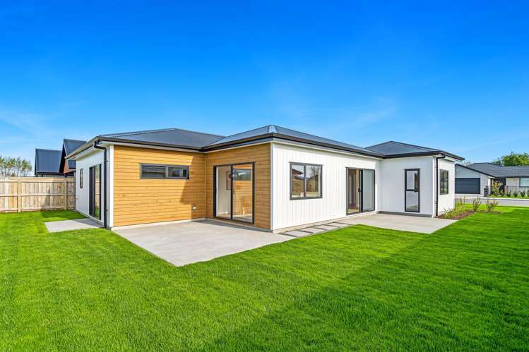 8 Kakariki Crescent Carterton_16