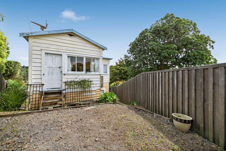 73 Carlton Crescent Maraetai_21