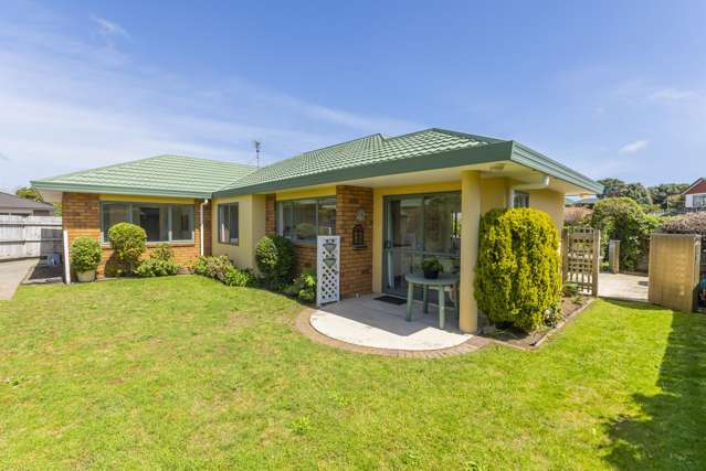 6 Mistral Place Paraparaumu Beach_1
