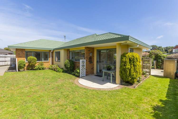 6 Mistral Place Paraparaumu Beach_1