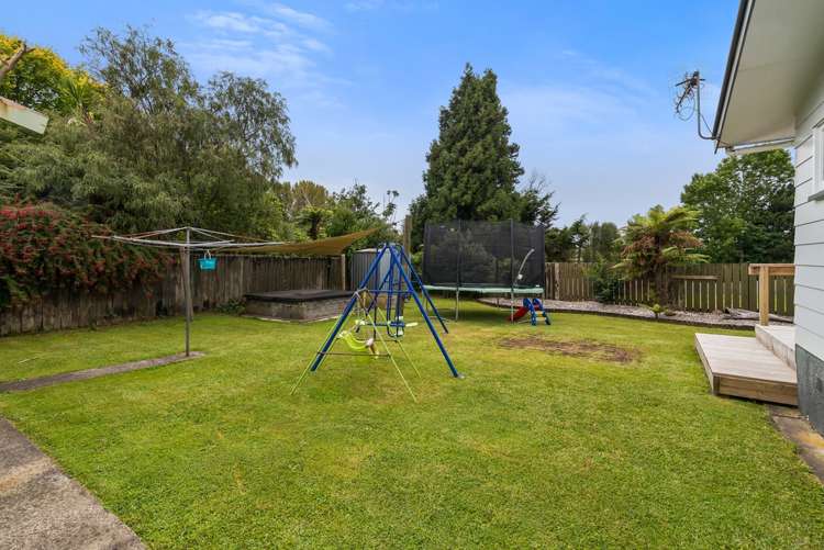 4 Adam Place Mangakakahi_13