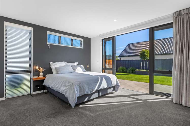 7 Veuve Drive Lincoln_13