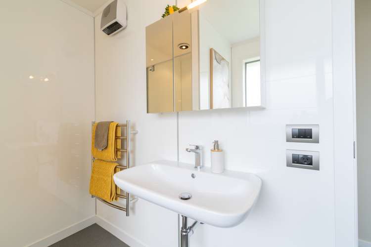 7 Hidden Lakes Avenue Te Anau_19