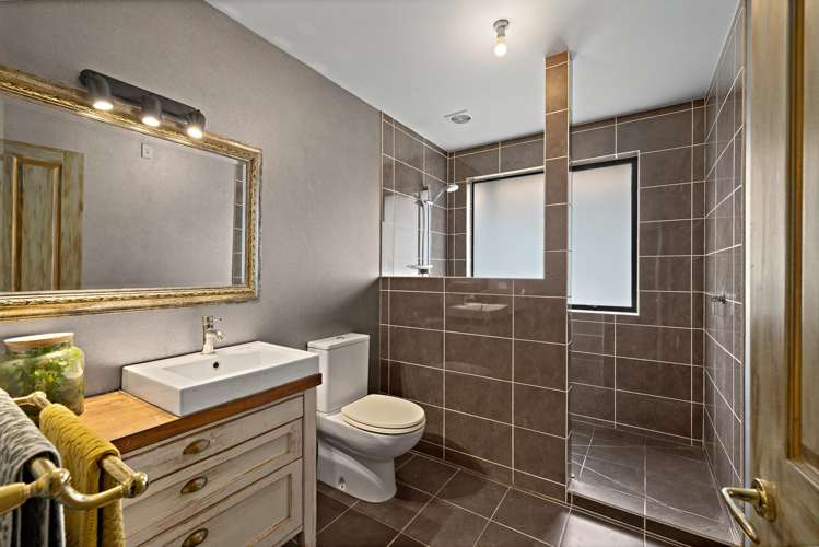 299 Sharp Road Matakana_14