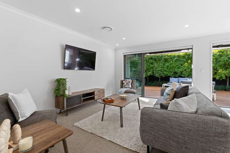 5 Munford Lane Riverhead_7