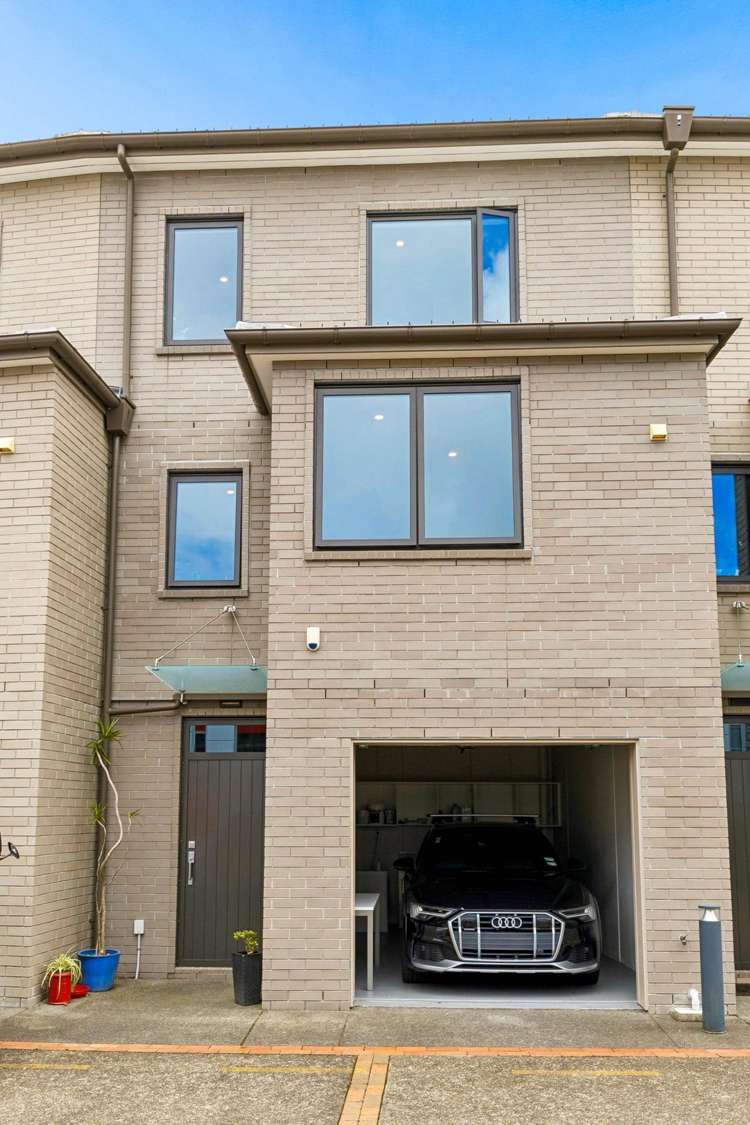 55B/130 Great South Road Remuera_15