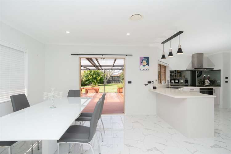 22 Farringdon Avenue Rototuna North_10