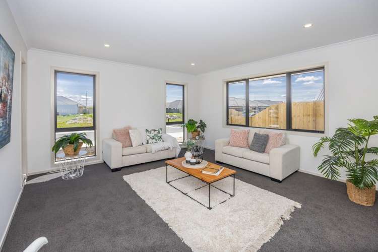 16 Korako Lane 500153_4