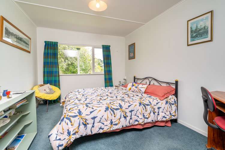 1 Waikana Street Broad Bay_10