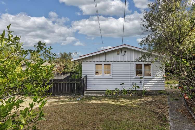 1/4 Firth Road Torbay_20