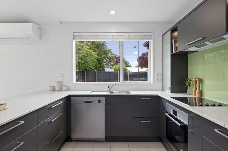 2 Harvard Avenue Wigram_12