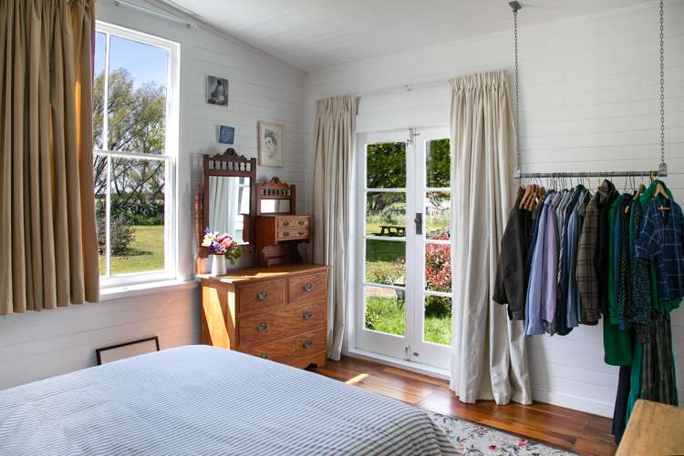 86 Connollys Line Carterton_10