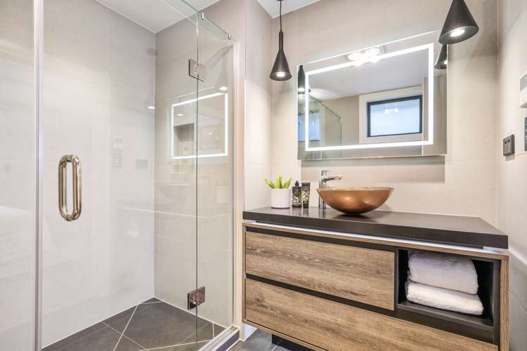 28d Ronaki Road Mission Bay_26