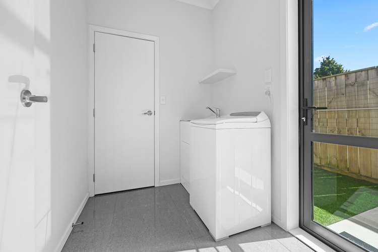 7/2 Rosalind Street Deanwell_13