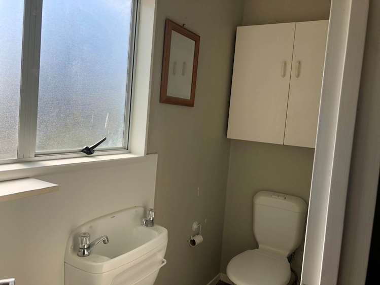 9 Sunray Avenue Titirangi_9