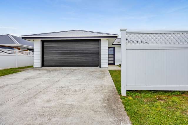 48 County Drive Hawera_1