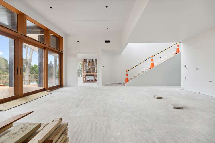 1027 River Road Queenwood_3