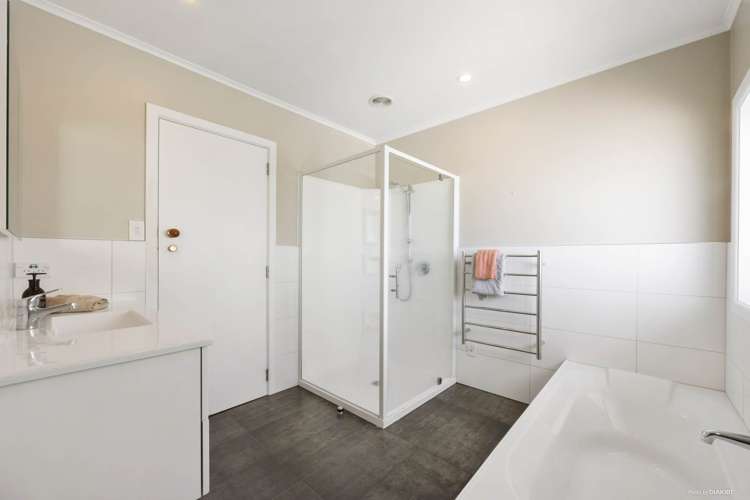 7 Tamaki Bay Drive Pakuranga_17