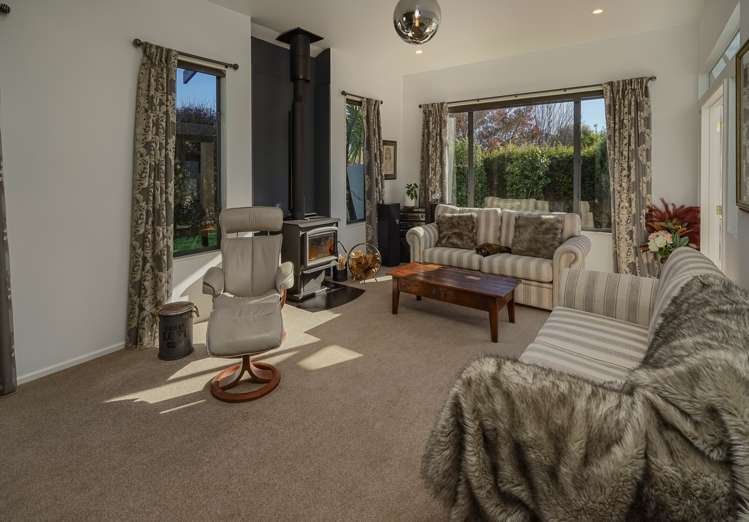 137 Aldinga Avenue Stoke_7