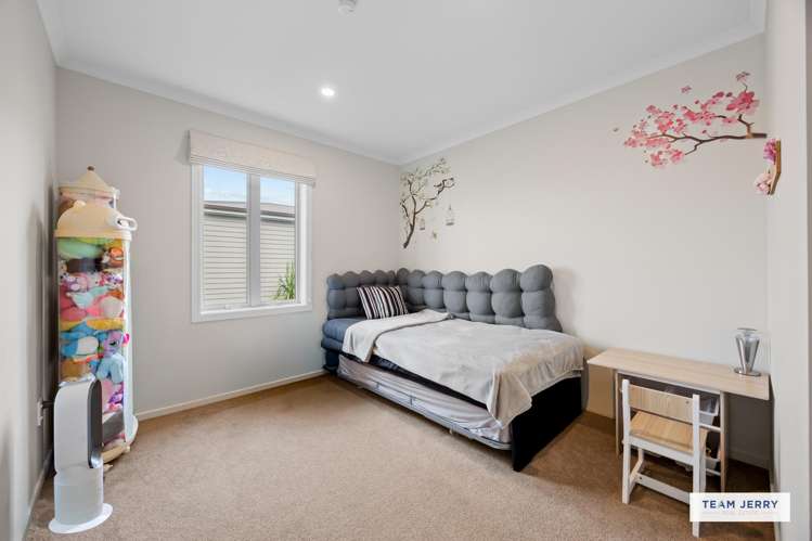 35 Arrowsmith Drive Flat Bush_17