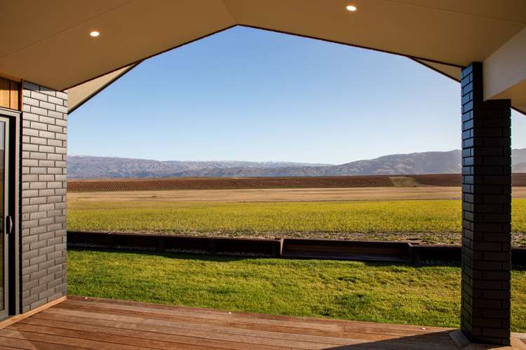 355 Golden Road Alexandra_20