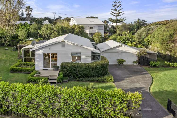 2 Ridge Road Oneroa_18