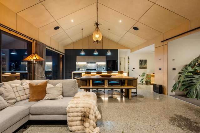 37 Pendeen Crescent Jacks Point_2