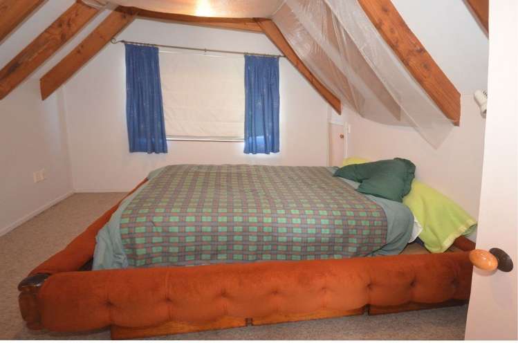 1b Stephens Place Hairini_13