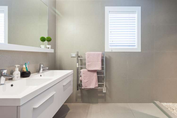 58 Oceanbeach Road Mount Maunganui_11