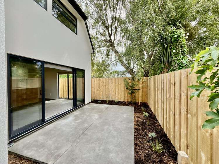 4/27 Evesham Crescent 10222_16