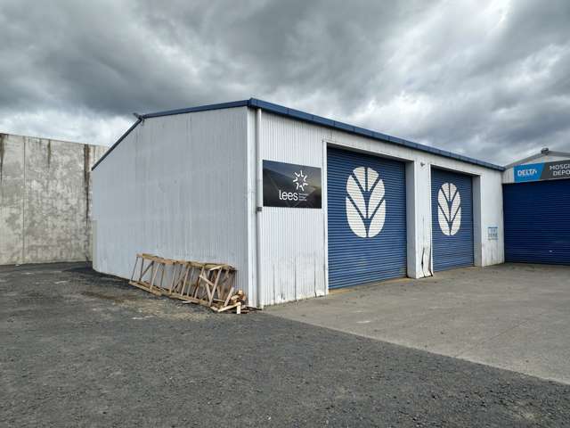 Tidy Smaller Warehouse For Lease - Mosgiel