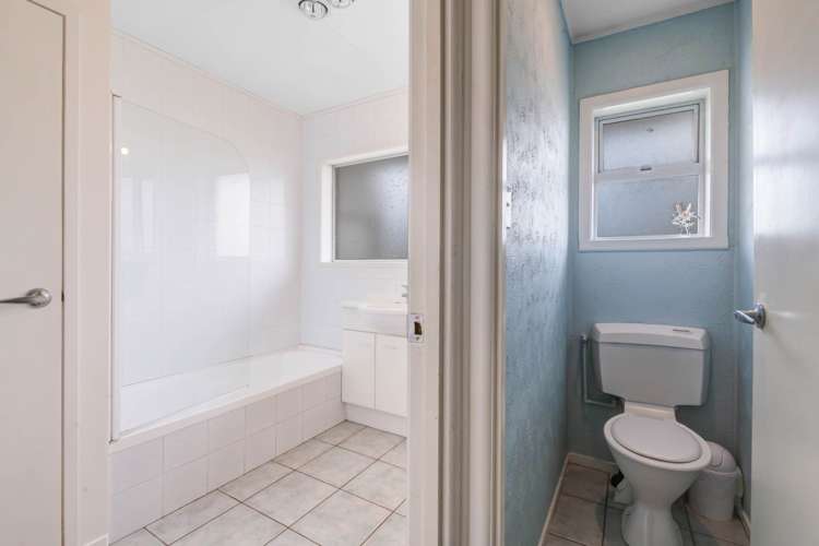 18B Brian Crescent Stanmore Bay_10