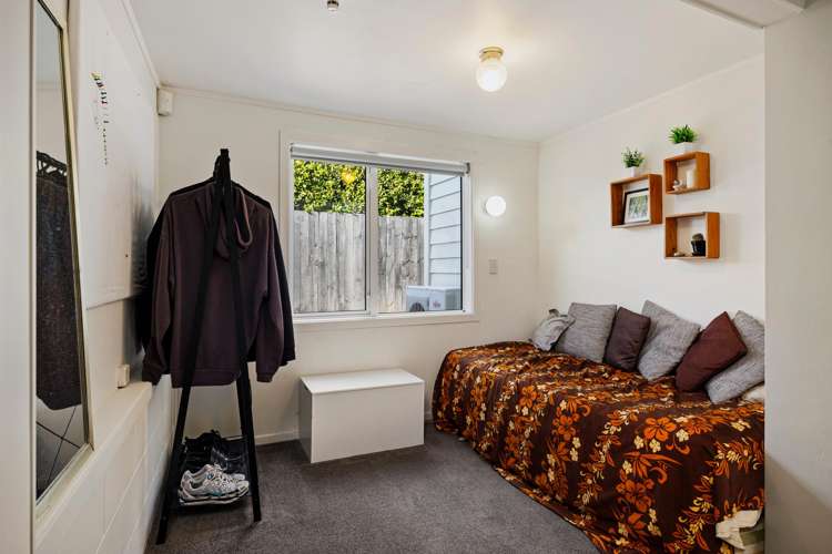 1 Highland Road Mount Albert_16