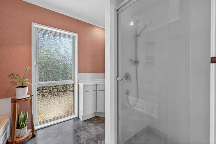 1 Colonial Place Kelvin Grove_14