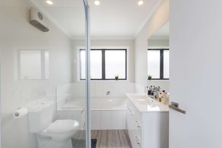 4 Cyprus Place Fitzherbert_12