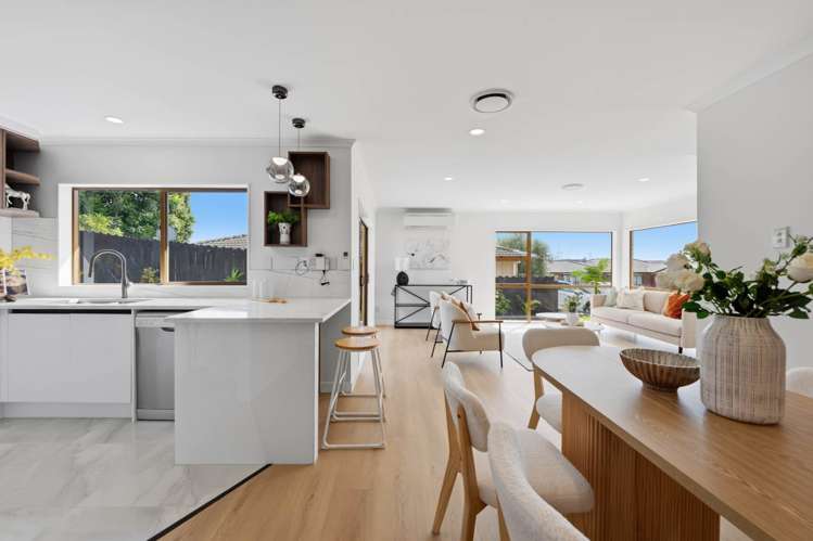 8 Caldecote Place Flat Bush_6