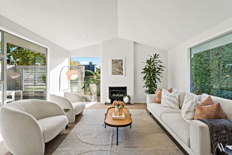 39 English Oak Drive Schnapper Rock_14