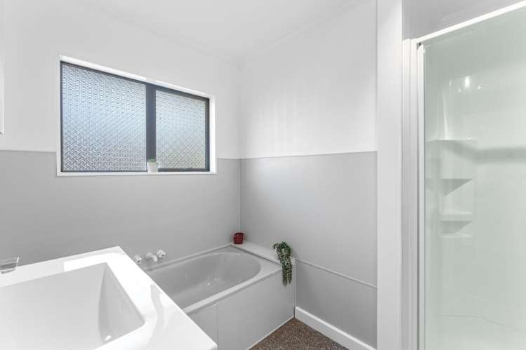 16 The Avenue Otaki Beach_12