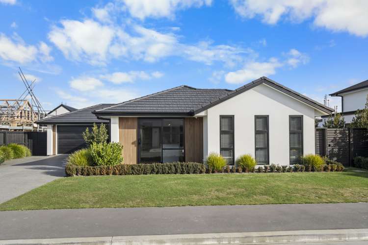 25 Malaga Crescent Harewood_22