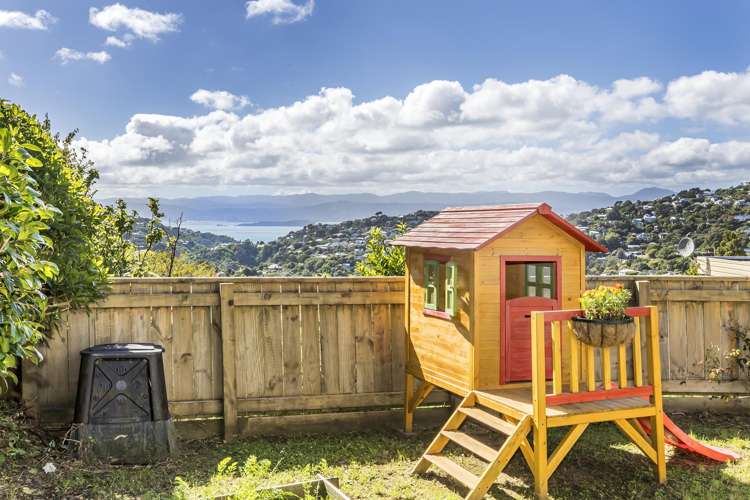 4b Sarah Way Crofton Downs_22